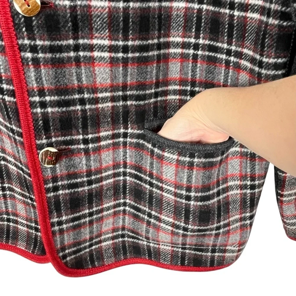 Sonnblick Landhausmoden Virgin Wool Reversible Plaid & Solid Red Jacket Sz. L??